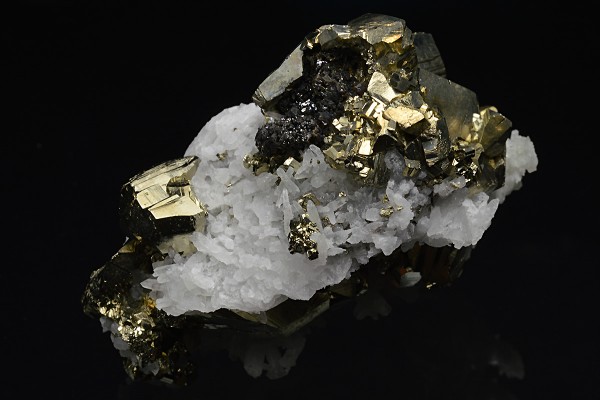 Pyrite, Quartz, Sphalerite