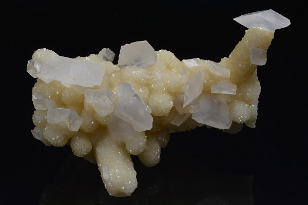Two generations Calcite on Quartz