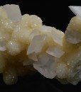 Two generations Calcite on Quartz