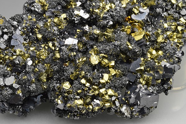 Chalcopyrite, Sphalerite, Galena, Calcite