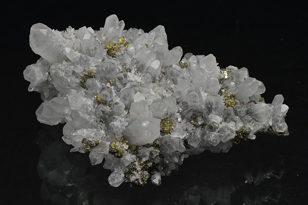 Quartz, Chalcopyrite, Pyrite