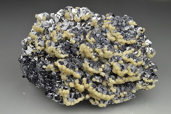 Spinel law twin Galena, Calcite