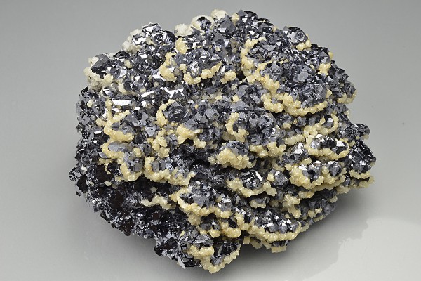 Spinel law twin Galena, Calcite