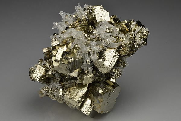 Pyrite, Quartz