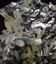 Quartz on twinned Galena, Sphalerite, Chalcopyrite