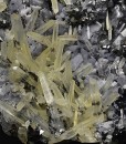 Quartz on twinned Galena, Sphalerite, Chalcopyrite