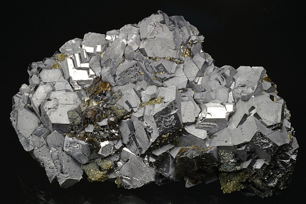 Galena, gem Sphalerite var.Cleiophane, Chalcopyrite