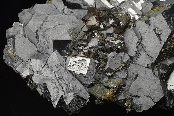 Galena, gem Sphalerite var.Cleiophane, Chalcopyrite