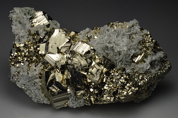 Quartz, Pyrite