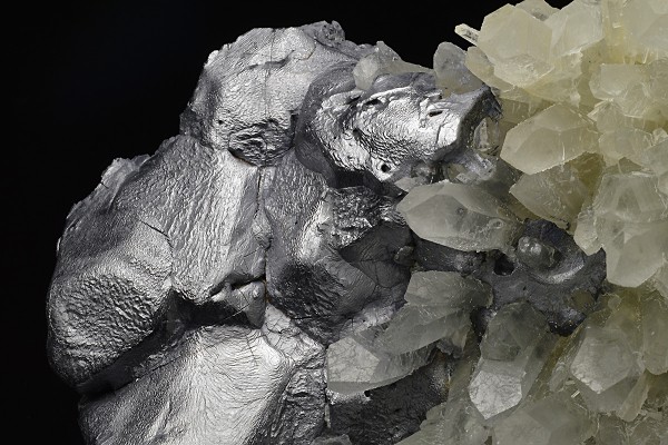 Quartz, twinned Galena, Pyrite
