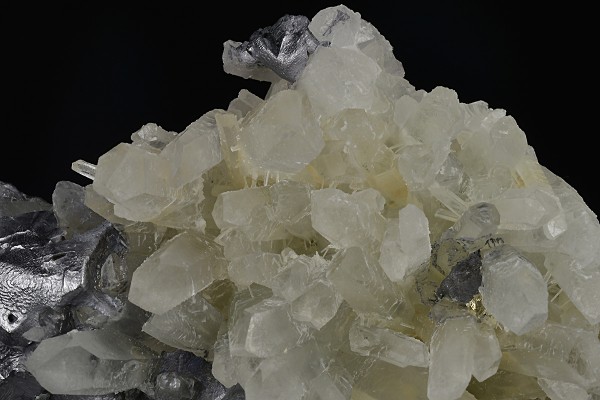 Quartz, twinned Galena, Pyrite