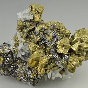 Chalcopyrite, Sphalerite, Quartz