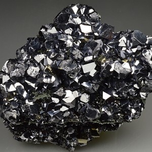Twinned and truncated Galena, Sphalerite, Quartz, Pyrite