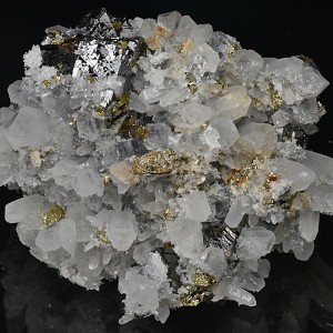 Quartz, Sphalerite, Pyrite, Chalcopyrite