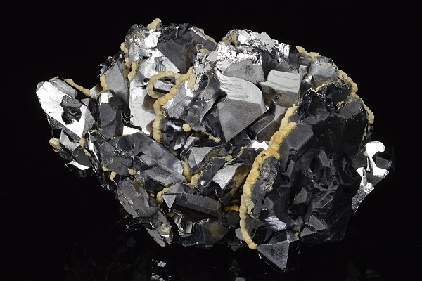 Spinel law twin Galena, Calcite