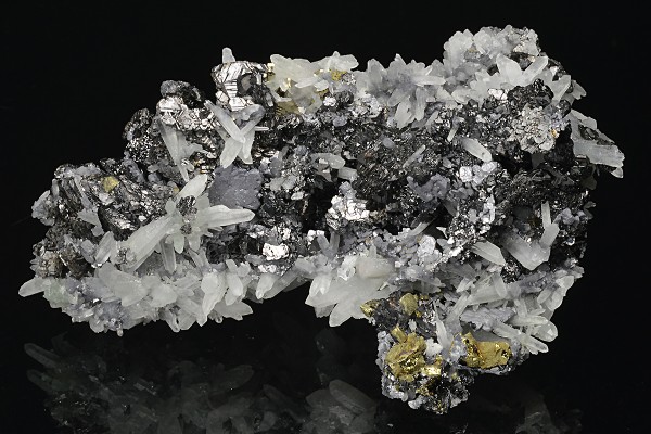 Thin Galena plates, Sphalerite, Quartz, Chalcopyrite