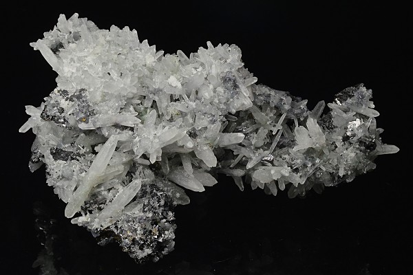 Thin Galena plates, Sphalerite, Quartz, Chalcopyrite