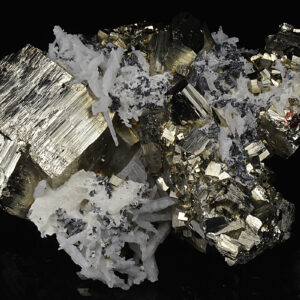 Pyrite, Sphalerite, Quartz, Calcite