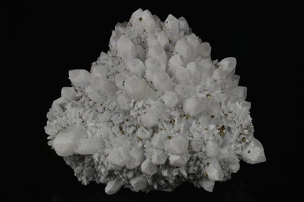 Quartz with growth phantoms, Chalcopyrite