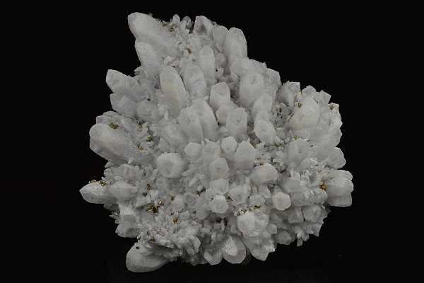 Quartz with growth phantoms, Chalcopyrite