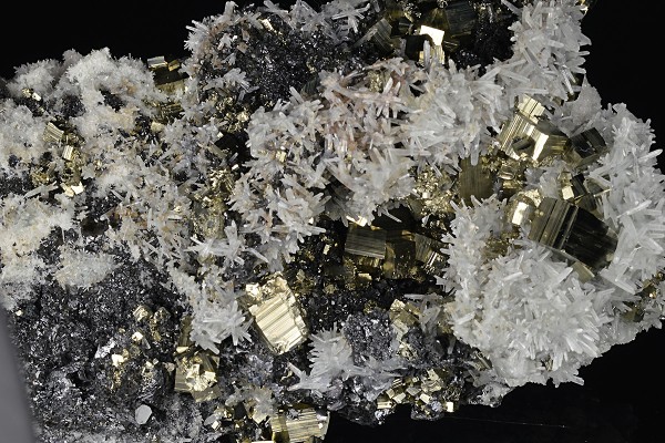 Pyrite, Quartz, Sphalerite
