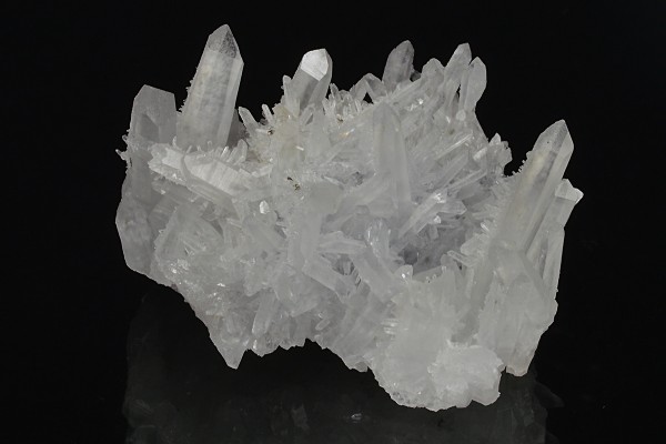 Quartz with Chalcopyrite inclusions