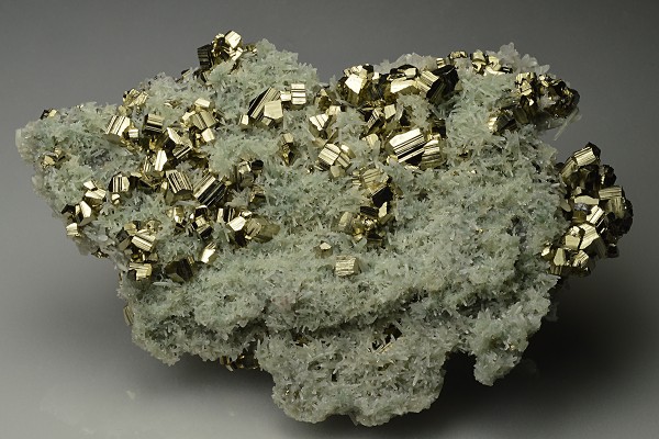 Pyrite on Quartz, Sphalerite