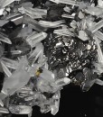 Quartz on Sphalerite, Chalcopyrite