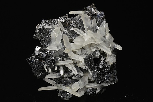 Sphalerite, Quartz