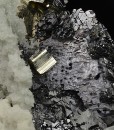 Pyrite, Quartz, Sphalerite, thin Galena plates