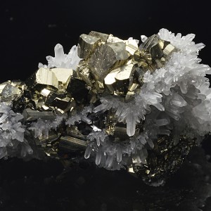 Quartz on Pyrite, Sphalerite