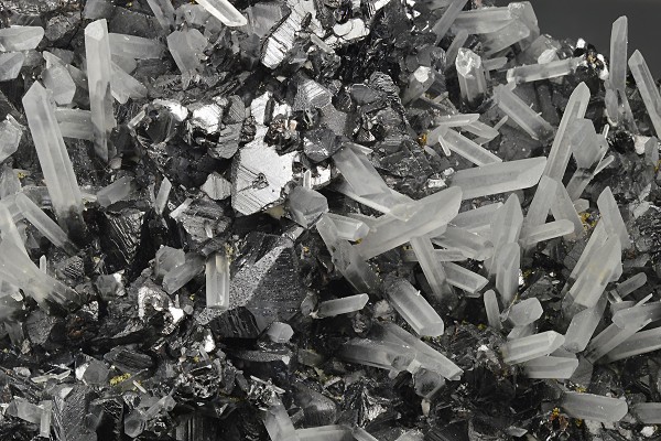 Sphalerite, Quartz, Chalcopyrite