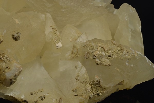 Rhombohedral Calcite