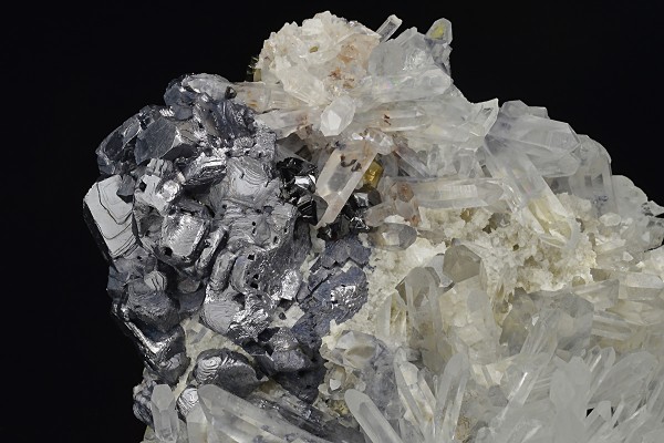 Twinned Galena, Quartz, Calcite, Sphalerite