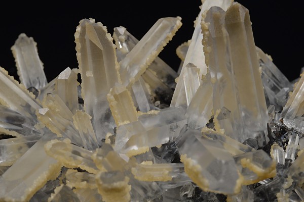 Quartz on Sphalerite tinged with Calcite