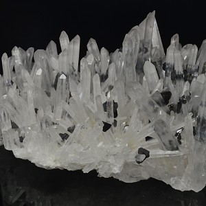 Sphalerite octahedrons on Quartz