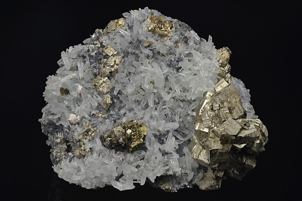 Pyrite, Quartz, Chalcopyrite, Sphalerite