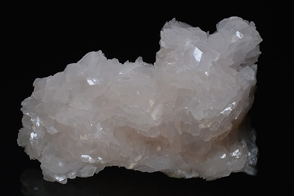 Manganoan Calcite