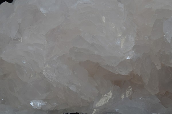 Manganoan Calcite