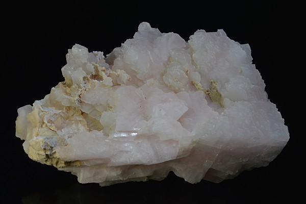 Manganoan Calcite