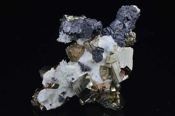 Pyrite, Calcite, Sphalerite, Quartz