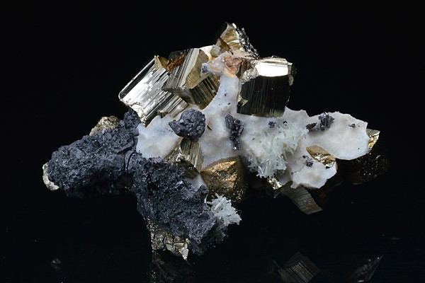 Pyrite, Calcite, Sphalerite, Quartz