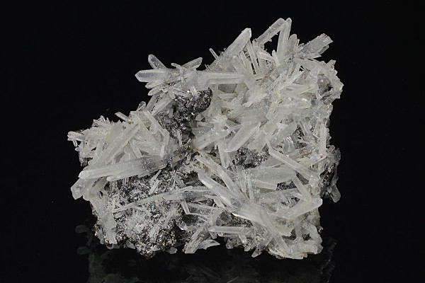 Quartz, Sphalerite