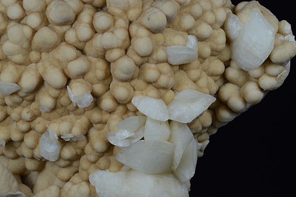 Two generations Calcite