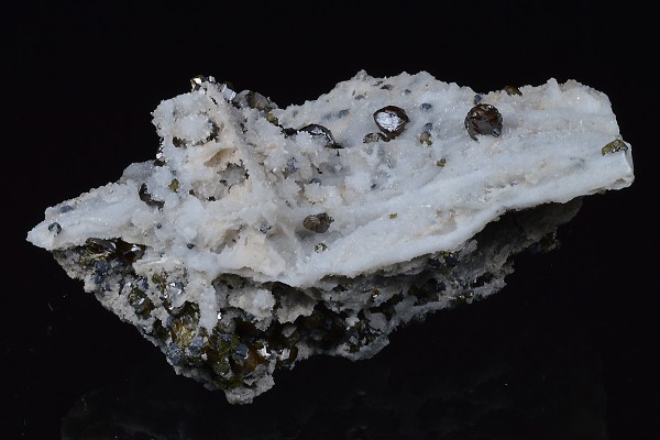 Cleiophane on Quartz
