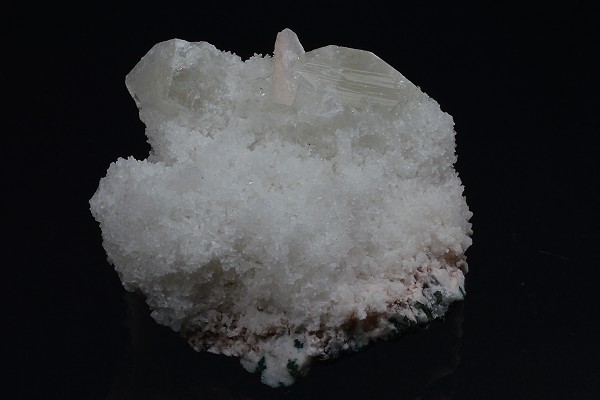 Apophyllite, Quartz, Chalcedony