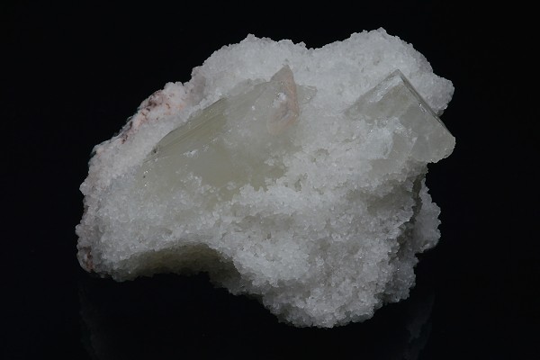 Apophyllite, Quartz, Chalcedony
