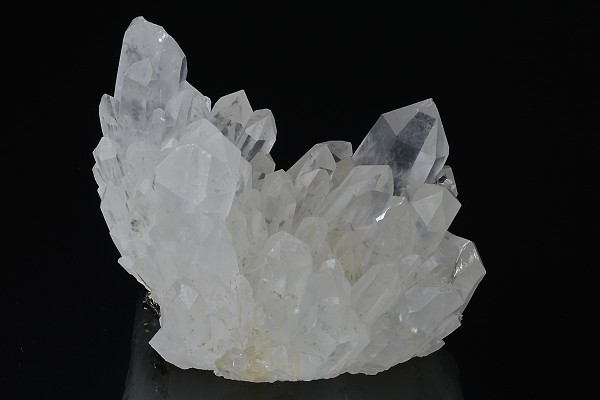 Quartz with inclusions