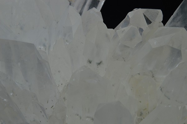 Quartz with inclusions