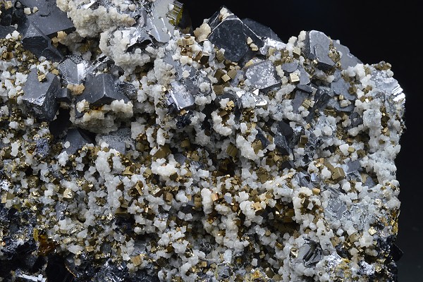 gem Sphalerite var.Cleiophane, Galena, Calcite